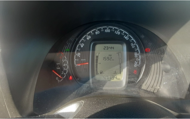 imagem-https://www.socarrao.com.br/sc-vehicle-images-prod/3959197/1789789808871-1_033740.jpg