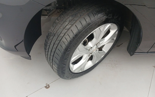 imagem-https://www.socarrao.com.br/sc-vehicle-images-prod/3959235/1789789907038-1_040941.jpg
