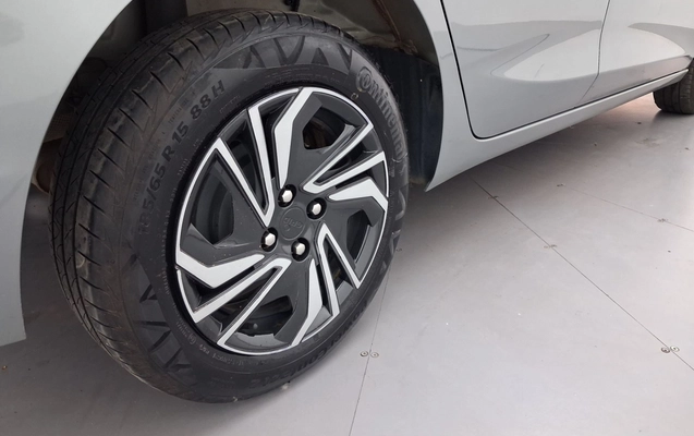 imagem-https://www.socarrao.com.br/sc-vehicle-images-prod/3959252/1789790043677-2_022823.jpg