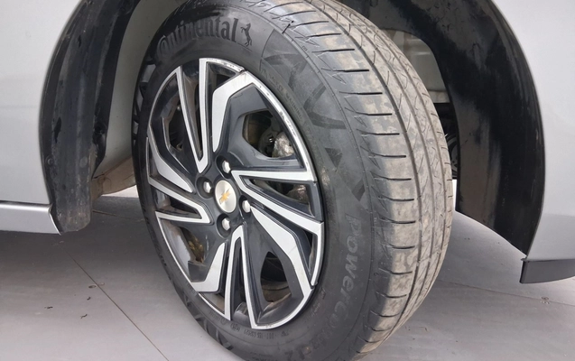 imagem-https://www.socarrao.com.br/sc-vehicle-images-prod/3959258/1789790067309-1_125336.jpg