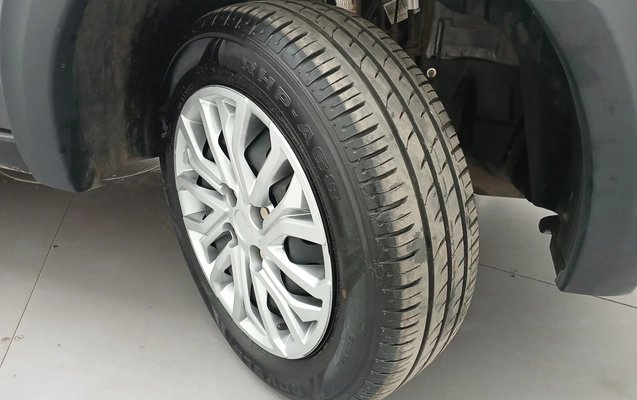 imagem-https://www.socarrao.com.br/sc-vehicle-images-prod/3959264/1789790087801-1_125350.jpg
