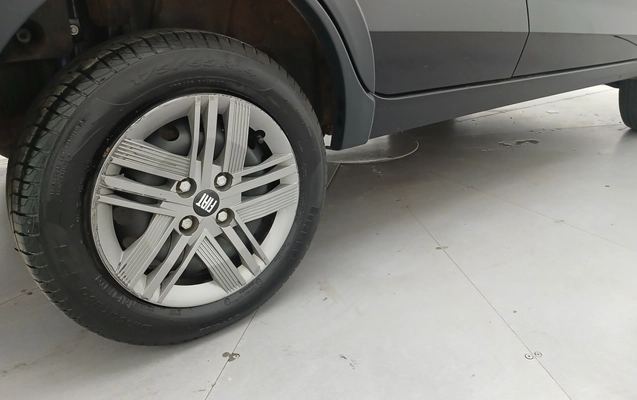 imagem-https://www.socarrao.com.br/sc-vehicle-images-prod/3959266/1789790093192-1_125303.jpg