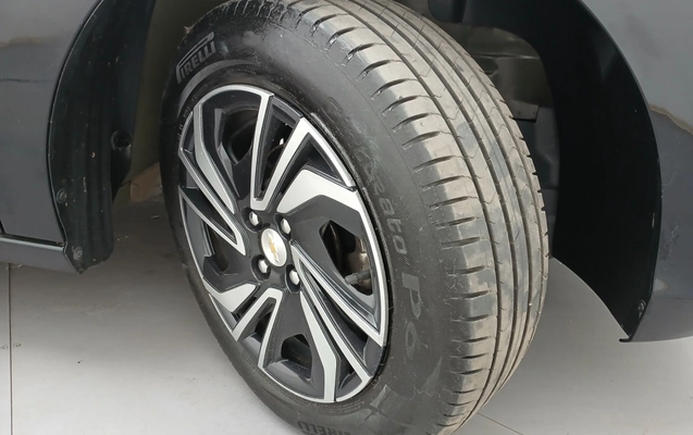 imagem-https://www.socarrao.com.br/sc-vehicle-images-prod/3959272/1789790120786-1_043423.jpg