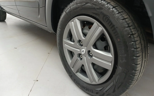imagem-https://www.socarrao.com.br/sc-vehicle-images-prod/3959282/1789790156352-1_021924.jpg