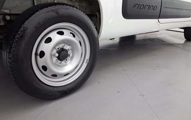 imagem-https://www.socarrao.com.br/sc-vehicle-images-prod/3959284/1789790162836-1_025037.jpg