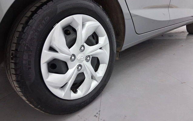 imagem-https://www.socarrao.com.br/sc-vehicle-images-prod/3959285/1789790165365-1_125431.jpg