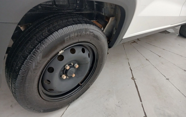 imagem-https://www.socarrao.com.br/sc-vehicle-images-prod/3959323/1789790885551-1_010812.jpg