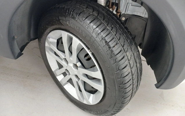 imagem-https://www.socarrao.com.br/sc-vehicle-images-prod/3959348/1789790962745-1_010933.jpg