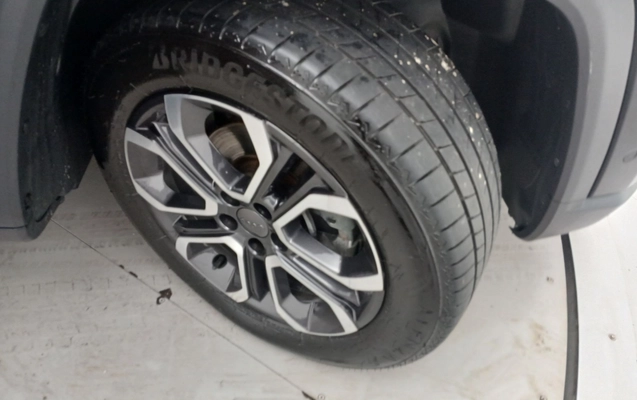 imagem-https://www.socarrao.com.br/sc-vehicle-images-prod/3959363/1789791024179-1_124855.jpg