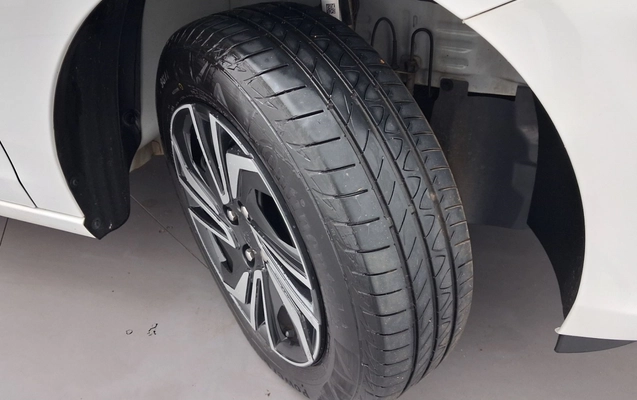 imagem-https://www.socarrao.com.br/sc-vehicle-images-prod/3959382/1789791131700-2_054612.jpg