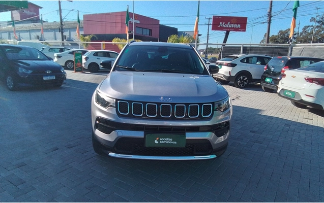 imagem-https://www.socarrao.com.br/sc-vehicle-images-prod/3959437/1789792084533-2_094700.jpg