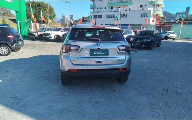 imagem-https://www.socarrao.com.br/sc-vehicle-images-prod/3959437/1789792084542-1_094704.jpg