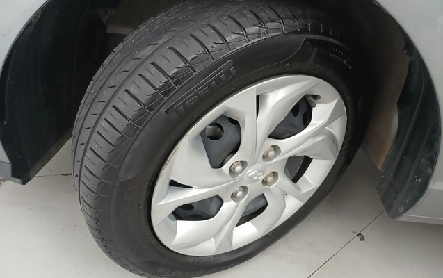 imagem-https://www.socarrao.com.br/sc-vehicle-images-prod/3959450/1789792095629-1_090057.jpg