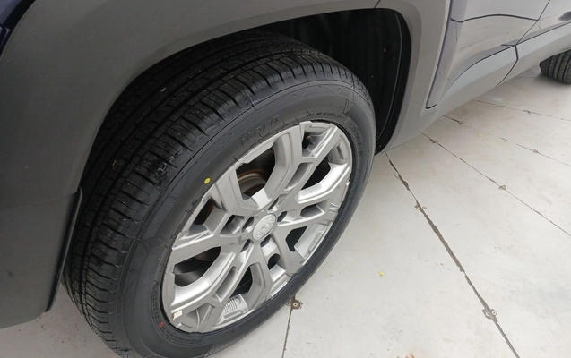 imagem-https://www.socarrao.com.br/sc-vehicle-images-prod/3959506/1789792175341-2_091249.jpg