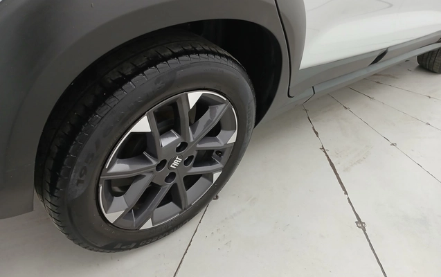 imagem-https://www.socarrao.com.br/sc-vehicle-images-prod/3959524/1789792199933-1_085859.jpg