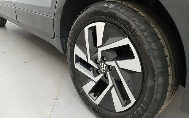 imagem-https://www.socarrao.com.br/sc-vehicle-images-prod/3959554/1789792232570-1_011149.jpg