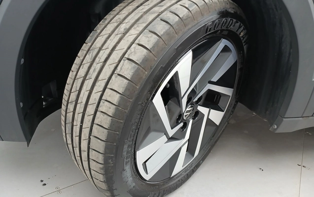 imagem-https://www.socarrao.com.br/sc-vehicle-images-prod/3959554/1789792232570-2_011148.jpg