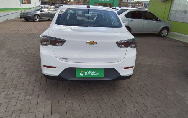 imagem-https://www.socarrao.com.br/sc-vehicle-images-prod/3959675/1789792439522-2_093700.jpg