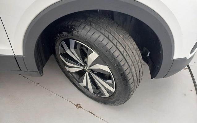 imagem-https://www.socarrao.com.br/sc-vehicle-images-prod/3959747/1789792559823-1_023648.jpg