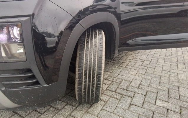 imagem-https://www.socarrao.com.br/sc-vehicle-images-prod/3959771/1789792620892-1_040341.jpg