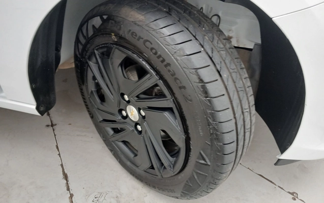 imagem-https://www.socarrao.com.br/sc-vehicle-images-prod/3959803/1789792681064-1_034249.jpg