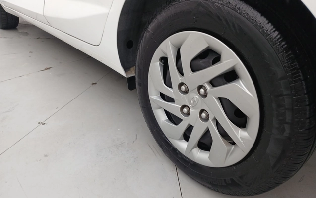 imagem-https://www.socarrao.com.br/sc-vehicle-images-prod/3959831/1789792714732-1_080648.jpg