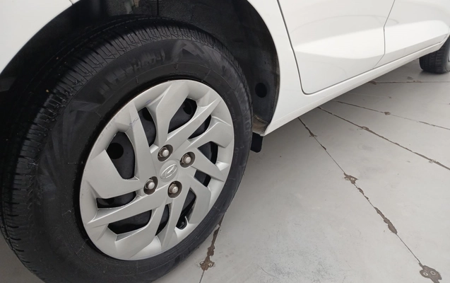 imagem-https://www.socarrao.com.br/sc-vehicle-images-prod/3959837/1789792716339-1_080649.jpg