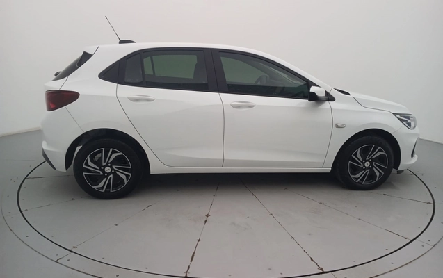 imagem-https://www.socarrao.com.br/sc-vehicle-images-prod/3959878/1789792779445-1_032736.jpg