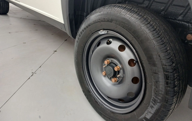 imagem-https://www.socarrao.com.br/sc-vehicle-images-prod/3959890/1789792789502-1_033930.jpg