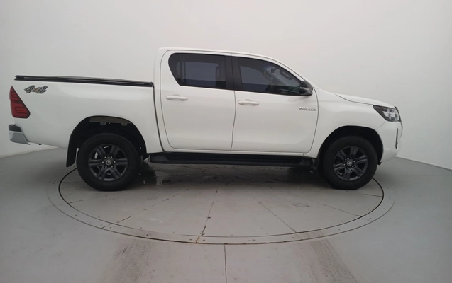 imagem-https://www.socarrao.com.br/sc-vehicle-images-prod/3959893/1789792796569-1_020416.jpg
