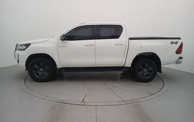 imagem-https://www.socarrao.com.br/sc-vehicle-images-prod/3959894/1789792798052-2_020415.jpg
