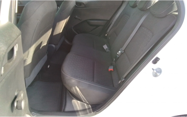 imagem-https://www.socarrao.com.br/sc-vehicle-images-prod/3960018/1789793128085-1_074528.jpg