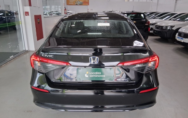imagem-https://www.socarrao.com.br/sc-vehicle-images-prod/3960026/1789793140719-1_031536.jpg