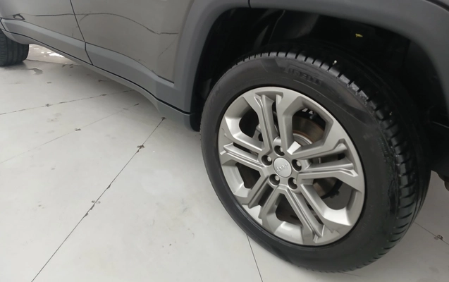imagem-https://www.socarrao.com.br/sc-vehicle-images-prod/3960029/1789793142746-2_110351.jpg