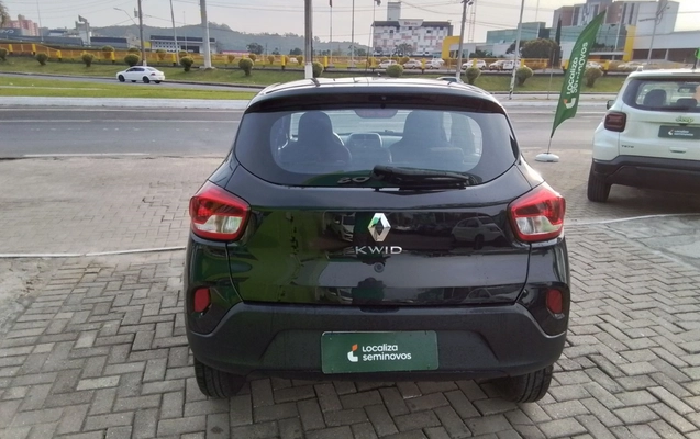 imagem-https://www.socarrao.com.br/sc-vehicle-images-prod/3960047/1789793161088-1_020817.jpg