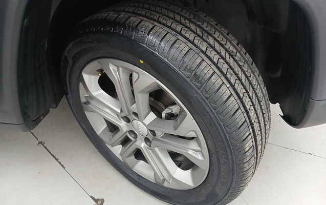 imagem-https://www.socarrao.com.br/sc-vehicle-images-prod/3960051/1789793165572-1_100958.jpg
