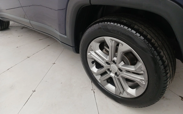 imagem-https://www.socarrao.com.br/sc-vehicle-images-prod/3960064/1789793171397-1_101004.jpg