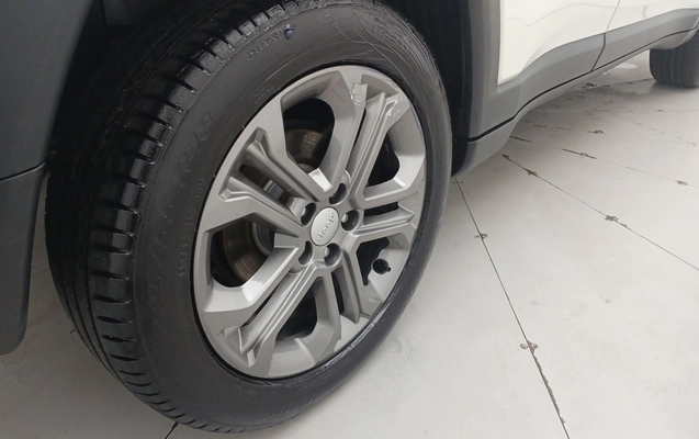 imagem-https://www.socarrao.com.br/sc-vehicle-images-prod/3960072/1789793176921-2_011534.jpg