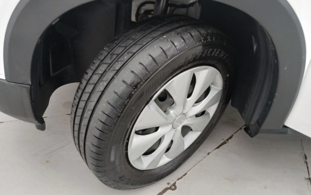 imagem-https://www.socarrao.com.br/sc-vehicle-images-prod/3960099/1789793201277-2_014859.jpg