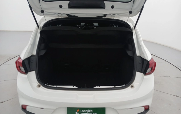 imagem-https://www.socarrao.com.br/sc-vehicle-images-prod/3960116/1789793229803-1_014833.jpg