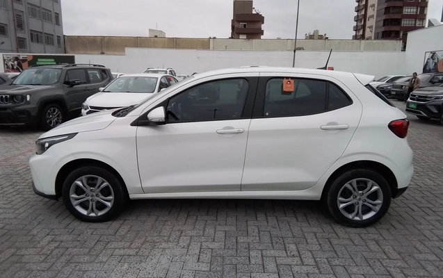imagem-https://www.socarrao.com.br/sc-vehicle-images-prod/3960148/1789793270420-1_011810.jpg