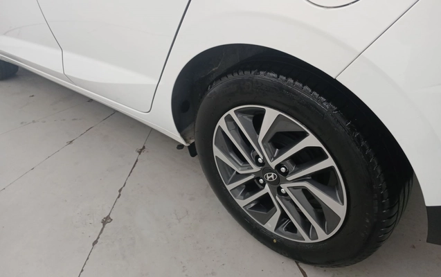 imagem-https://www.socarrao.com.br/sc-vehicle-images-prod/3960156/1789793275991-1_110855.jpg