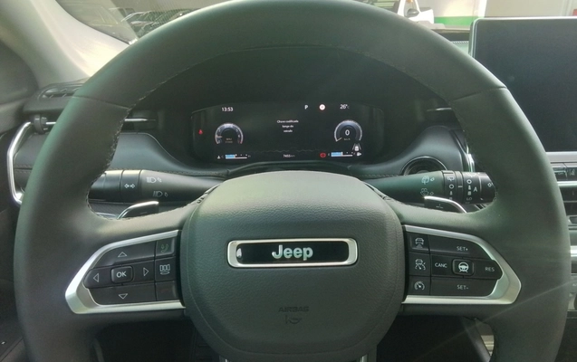 imagem-https://www.socarrao.com.br/sc-vehicle-images-prod/3960171/1789793285524-1_014820.jpg