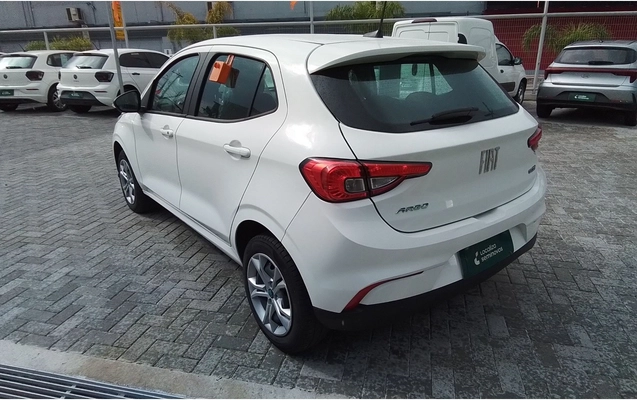 imagem-https://www.socarrao.com.br/sc-vehicle-images-prod/3960175/1789793289349-1_125640.jpg