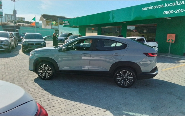 imagem-https://www.socarrao.com.br/sc-vehicle-images-prod/3960193/1789793306985-1_052310.jpg