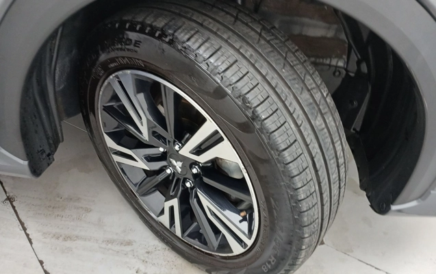 imagem-https://www.socarrao.com.br/sc-vehicle-images-prod/3960204/1789793314968-2_115745.jpg