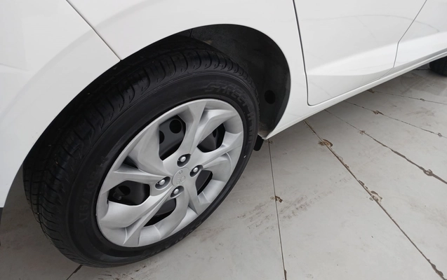 imagem-https://www.socarrao.com.br/sc-vehicle-images-prod/3960206/1789793315962-1_014852.jpg