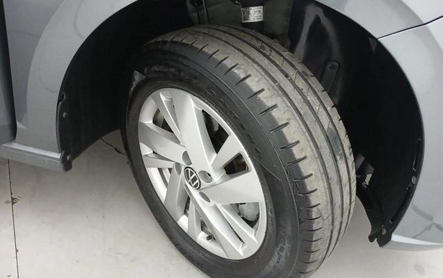 imagem-https://www.socarrao.com.br/sc-vehicle-images-prod/3960219/1789793333380-1_022242.jpg