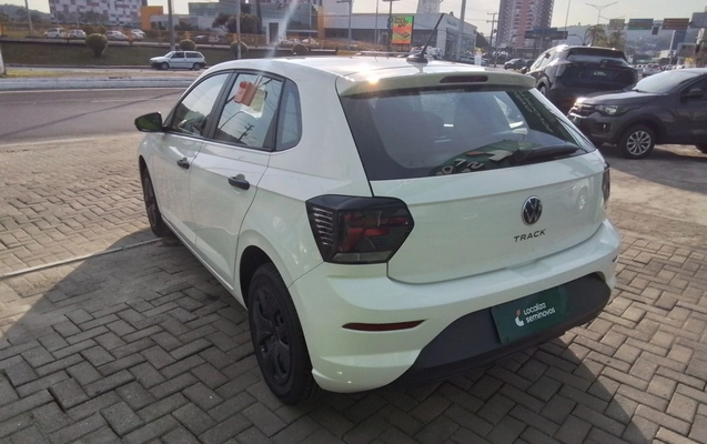 imagem-https://www.socarrao.com.br/sc-vehicle-images-prod/3960257/1789793395200-1_042638.jpg