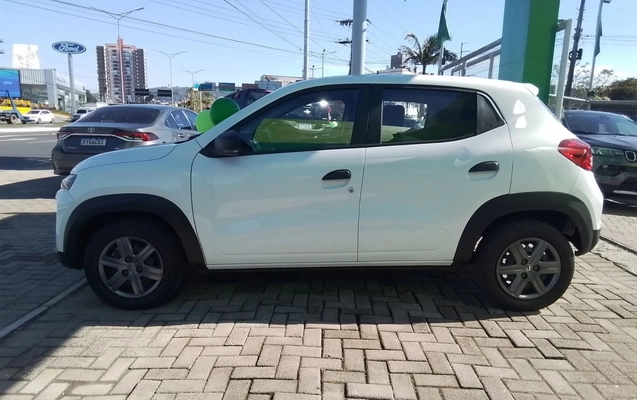 imagem-https://www.socarrao.com.br/sc-vehicle-images-prod/3960275/1789793408953-1_115819.jpg